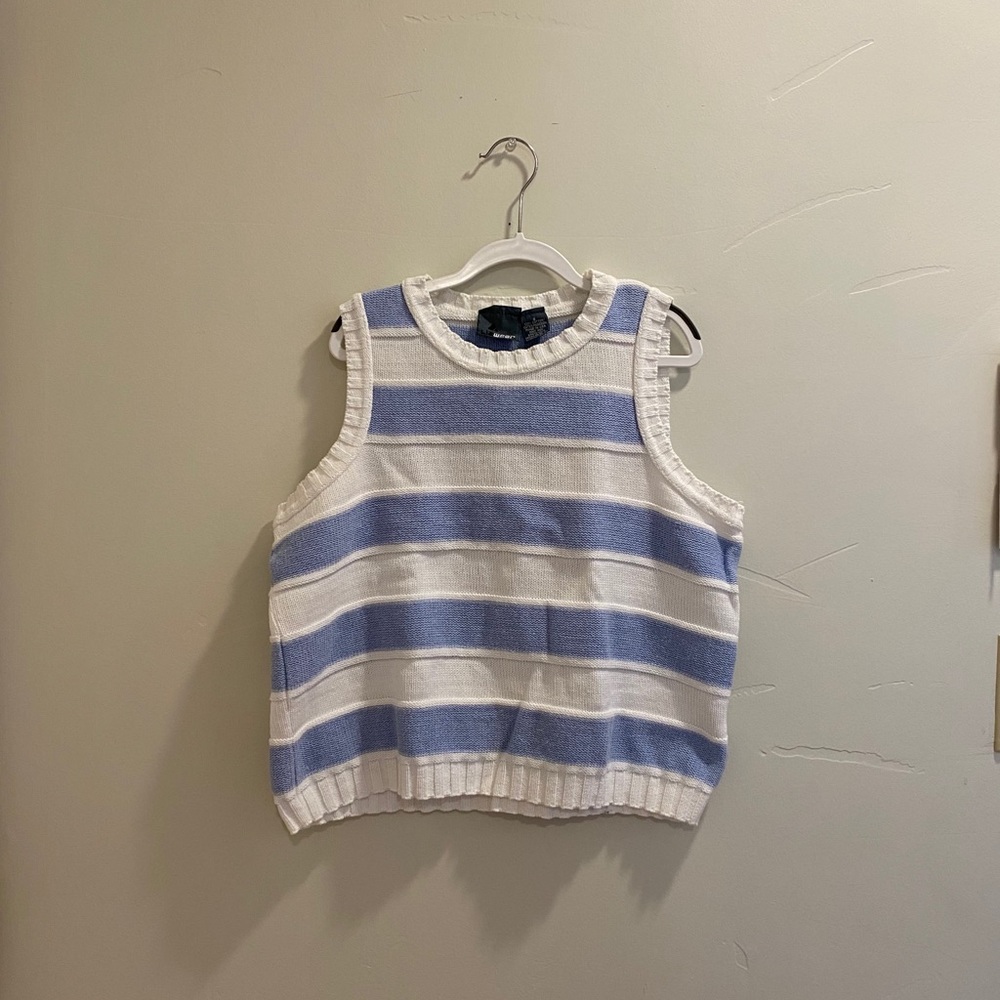 Liz Clairborne Sweater Vest
